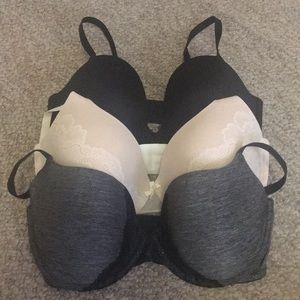 🌟NWOT🌟 LA SENZA 34DD/34DDD Bra Bundle